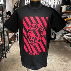 XgCvROCKXJ Tee / Black x Pink